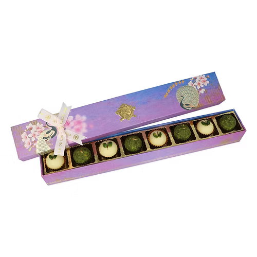 Delight Box – 8 Assorted Pista Ladoos Fleur de Lis