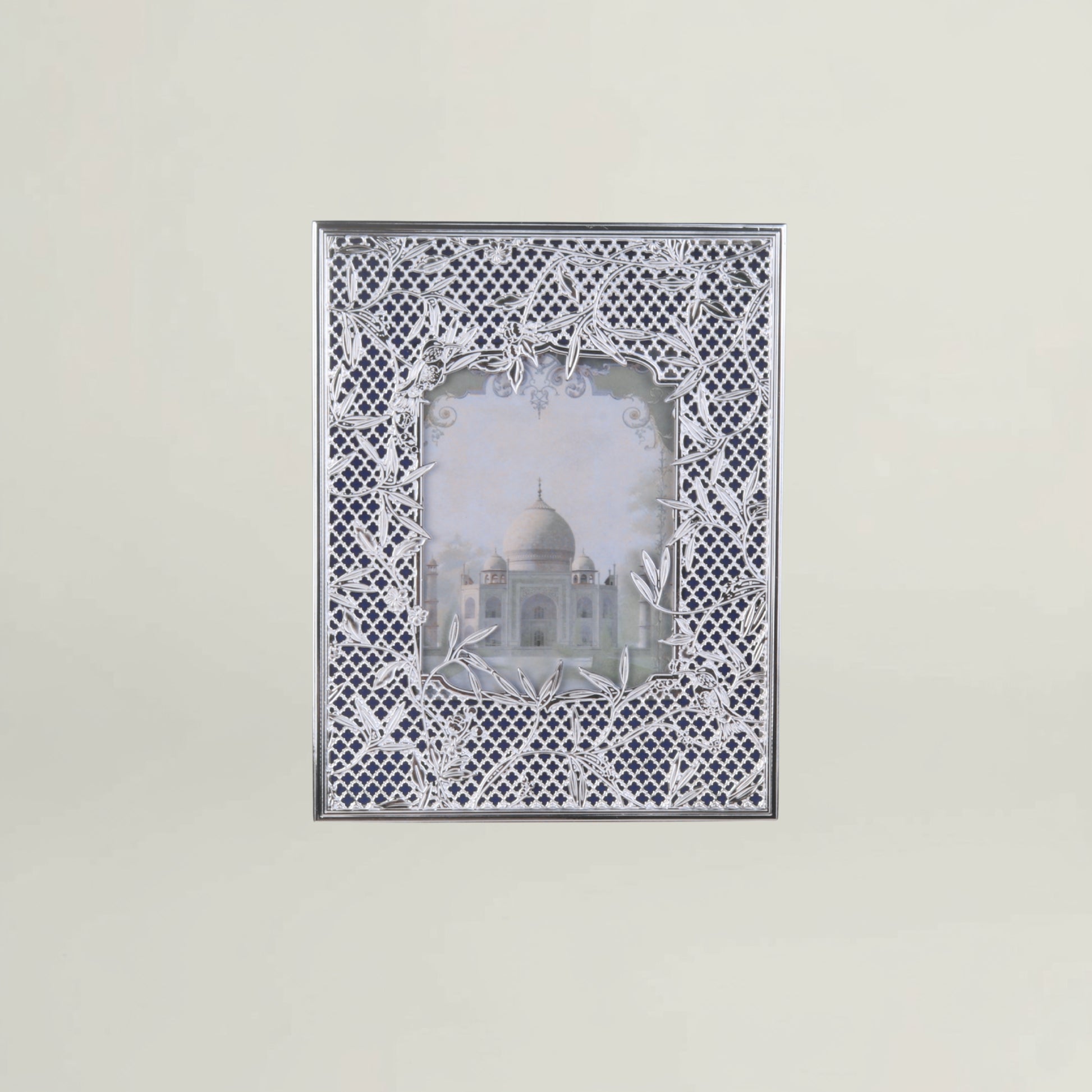 Royal Leaf Silver Photo Frame